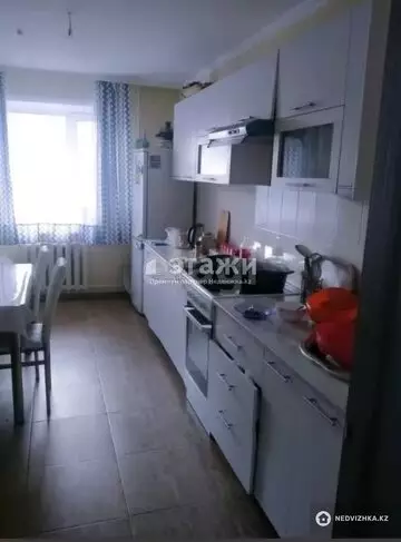 3-комнатная квартира, этаж 1 из 11, 68 м²