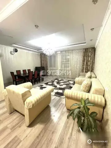 3-комнатная квартира, этаж 11 из 12, 91 м²