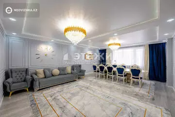 4-комнатная квартира, этаж 8 из 9, 160 м²