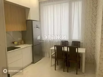 3-комнатная квартира, этаж 2 из 18, 84 м²