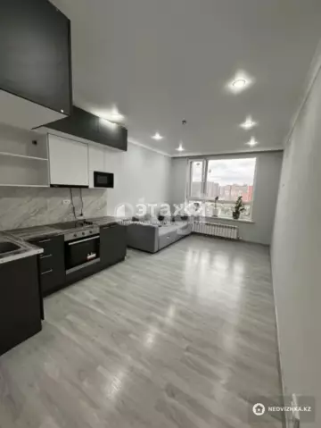 2-комнатная квартира, этаж 7 из 9, 38 м²