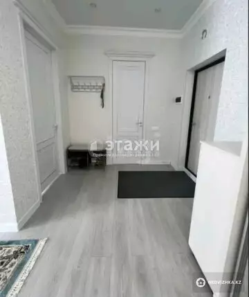 3-комнатная квартира, этаж 2 из 16, 77 м²