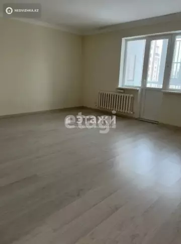 4-комнатная квартира, этаж 8 из 9, 116 м²