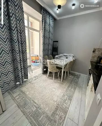 2-комнатная квартира, этаж 7 из 18, 60 м²