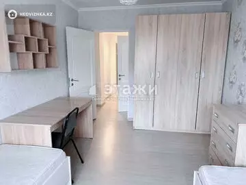 3-комнатная квартира, этаж 9 из 10, 66 м²