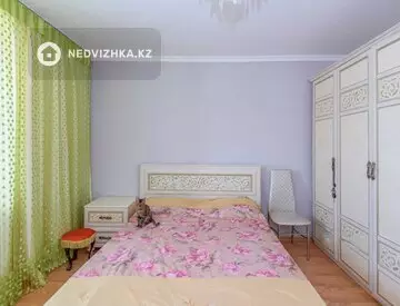 4-комнатная квартира, этаж 7 из 10, 100 м²