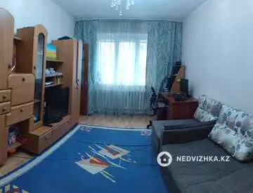 3-комнатная квартира, этаж 1 из 5, 66 м²