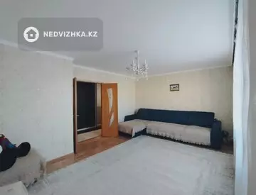 3-комнатная квартира, этаж 6 из 6, 80 м²