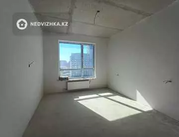 2-комнатная квартира, этаж 8 из 12, 58 м²