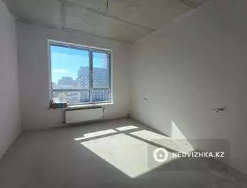 2-комнатная квартира, этаж 8 из 12, 58 м²