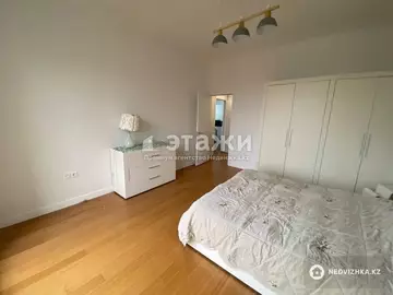 2-комнатная квартира, этаж 4 из 6, 76 м²