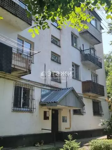 2-комнатная квартира, этаж 3 из 4, 45 м²