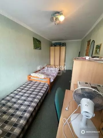 2-комнатная квартира, этаж 3 из 4, 45 м²