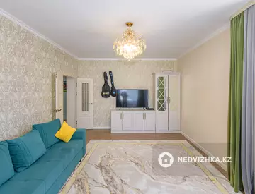 2-комнатная квартира, этаж 3 из 7, 82 м²