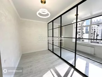 1-комнатная квартира, этаж 5 из 17, 48 м²