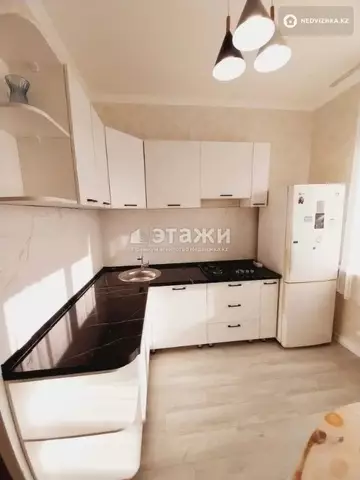 1-комнатная квартира, этаж 9 из 9, 40 м²