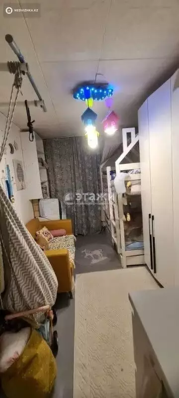 2-комнатная квартира, этаж 2 из 4, 43 м²