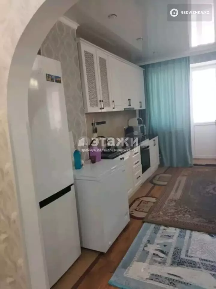 60 м², 3-комнатная квартира, этаж 2 из 5, 60 м², изображение - 1