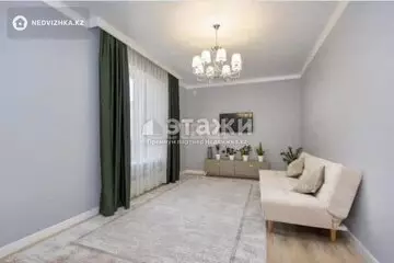 2-комнатная квартира, этаж 8 из 12, 69 м²