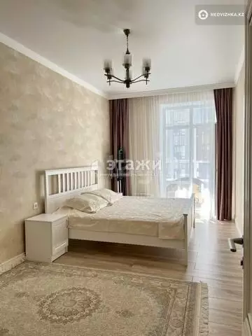 2-комнатная квартира, этаж 8 из 12, 69 м²