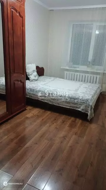 2-комнатная квартира, этаж 2 из 9, 52 м²