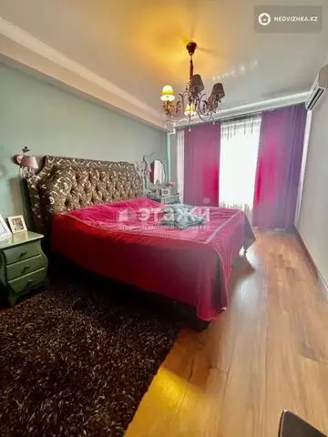 3-комнатная квартира, этаж 12 из 14, 103 м²