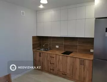 1-комнатная квартира, этаж 11 из 11, 43 м²