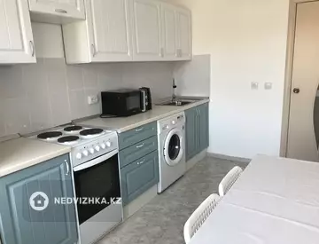 60 м², 2-комнатная квартира, этаж 3 из 9, 60 м², посуточно, изображение - 12