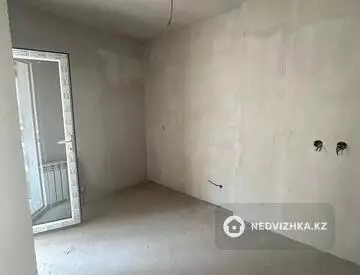 3-комнатная квартира, этаж 7 из 7, 81 м²