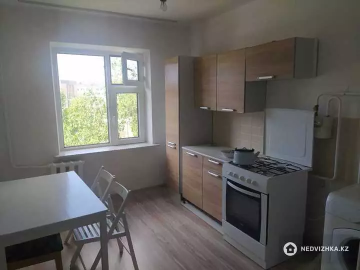 70 м², 3-комнатная квартира, этаж 4 из 9, 70 м², изображение - 1