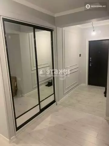 3-комнатная квартира, этаж 4 из 10, 92 м²