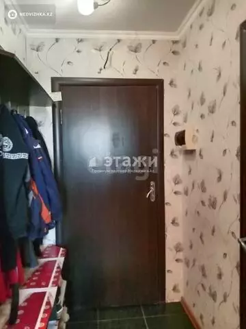 1-комнатная квартира, этаж 3 из 5, 29 м²