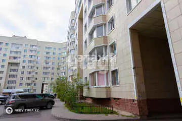 2-комнатная квартира, этаж 9 из 9, 52 м²