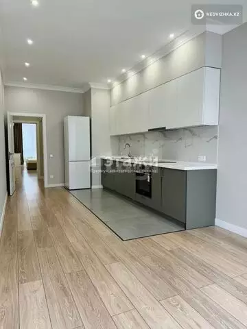 3-комнатная квартира, этаж 3 из 20, 102 м²