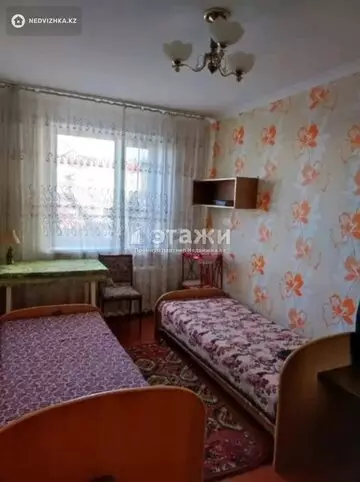 2-комнатная квартира, этаж 3 из 5, 43 м²