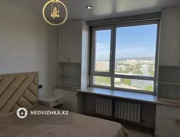 3-комнатная квартира, этаж 13 из 18, 111 м²