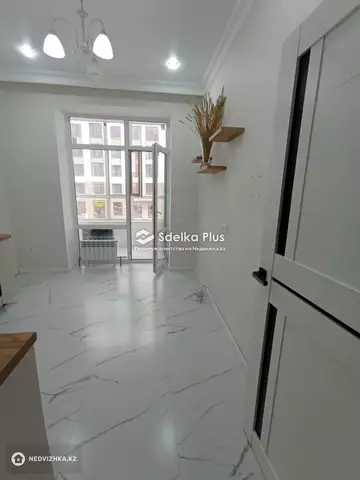 2-комнатная квартира, этаж 2 из 10, 62 м²