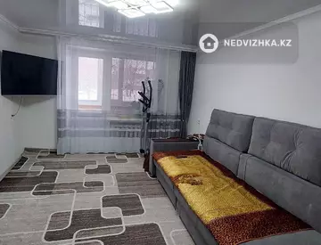 3-комнатная квартира, этаж 1 из 6, 60 м²