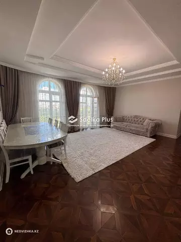 3-комнатная квартира, этаж 10 из 10, 112 м²