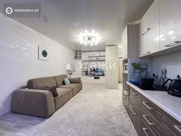 2-комнатная квартира, этаж 8 из 8, 41 м²