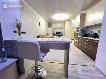 2-комнатная квартира, этаж 8 из 8, 41 м²