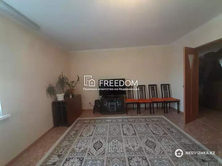 80 м², 3-комнатная квартира, этаж 9 из 9, 80 м², изображение - 1
