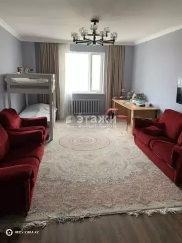 3-комнатная квартира, этаж 3 из 13, 105 м²