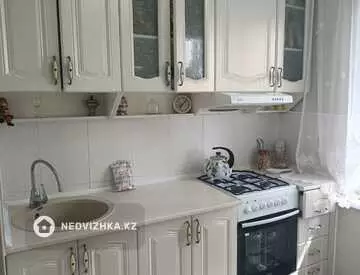 3-комнатная квартира, этаж 5 из 5, 57 м²