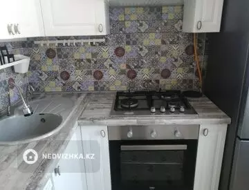 2-комнатная квартира, этаж 4 из 4, 47 м²