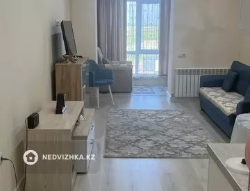 1-комнатная квартира, этаж 4 из 6, 36 м²