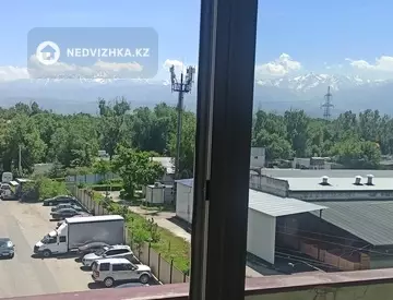 1-комнатная квартира, этаж 4 из 7, 30 м²