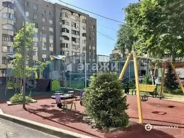2-комнатная квартира, этаж 1 из 9, 67 м²