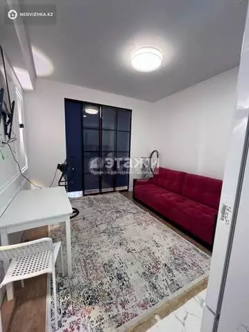 1-комнатная квартира, этаж 11 из 12, 28 м²