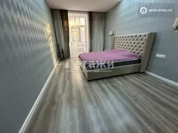 70 м², 2-комнатная квартира, этаж 3 из 10, 70 м², изображение - 1